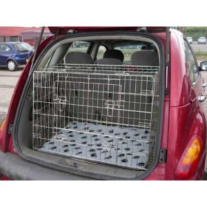 abgeschrägte Vorderseite Pet World UK Vauxhall Mazda 3 2013-2019 Hundekäfig 