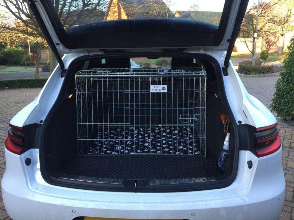 Pet World Large 36" Sloped Car Dog Crate U2013 Compatible With BMW 1 Series U2013 UK Designed, Steel Travel Cage U2013 Emergency Escape Hatch U2013 Folds Flat U2013 Free Comfort Mat